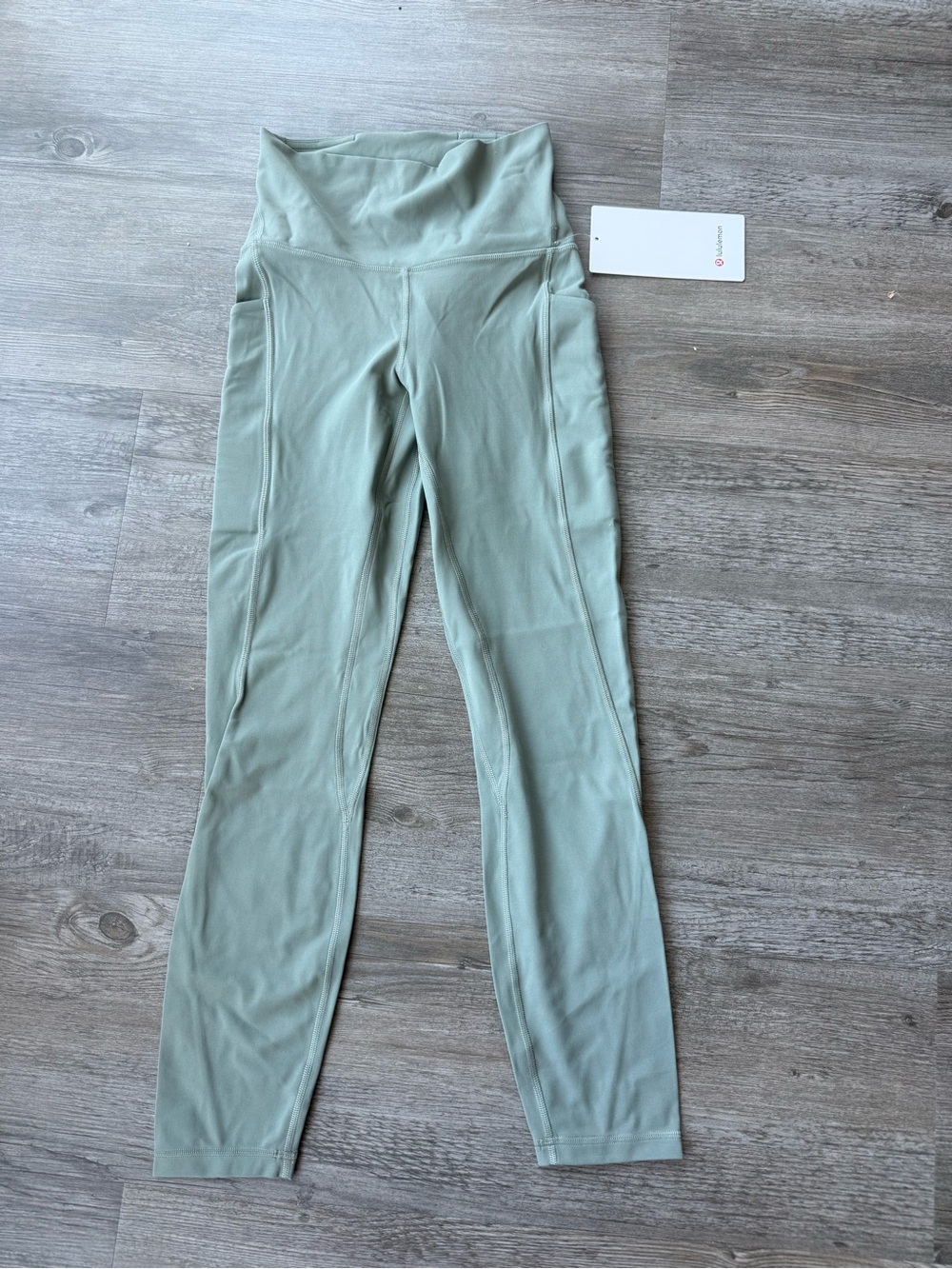 NWT Size 4 Lululemon Align High Rise Pant 25” With Pockets Willow Green WILO!